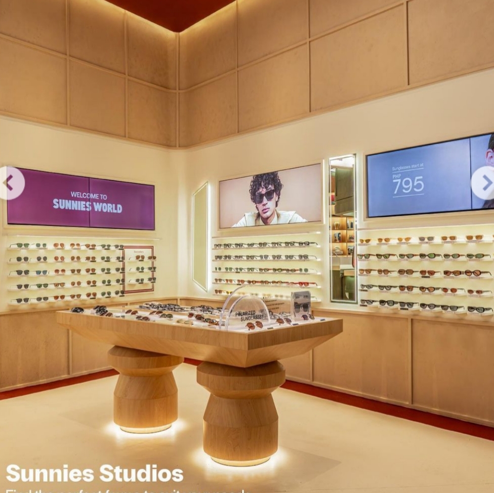 Sunnies Studios New Orange Sunglasses - Picture 10 of 11